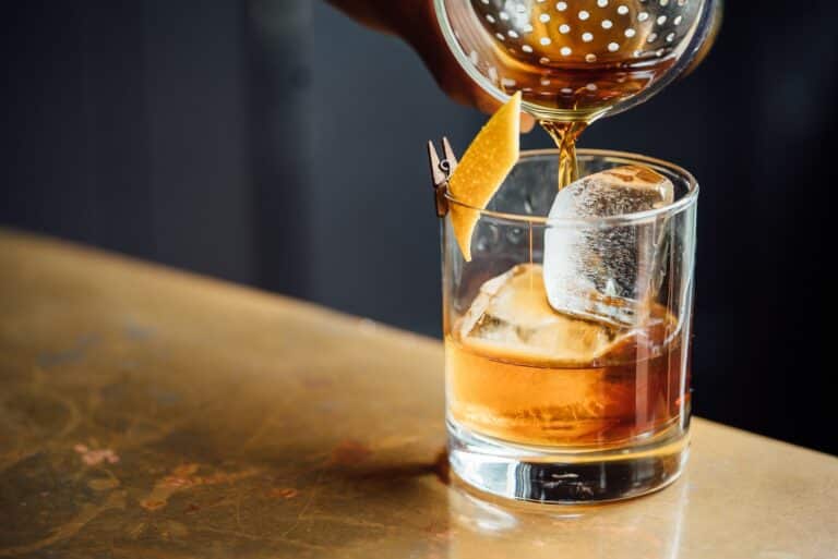 Old Fashioned- En av verdens mest populære cocktails