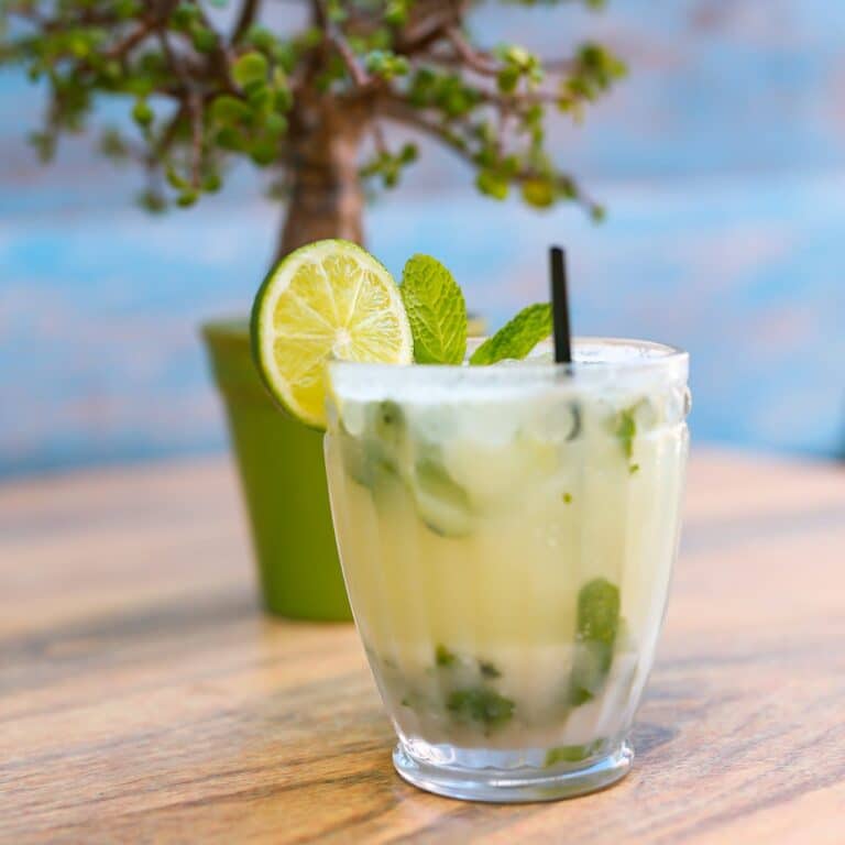 Helgens alkoholfrie mocktail- Fersken Mojito