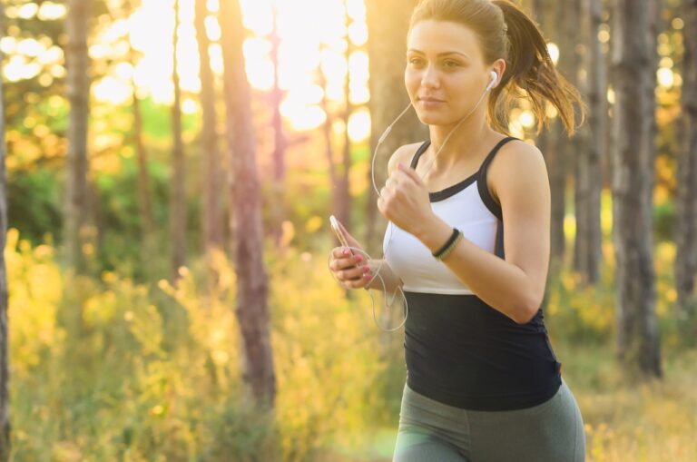 Bli lykkeligere med bevegegelse og trening