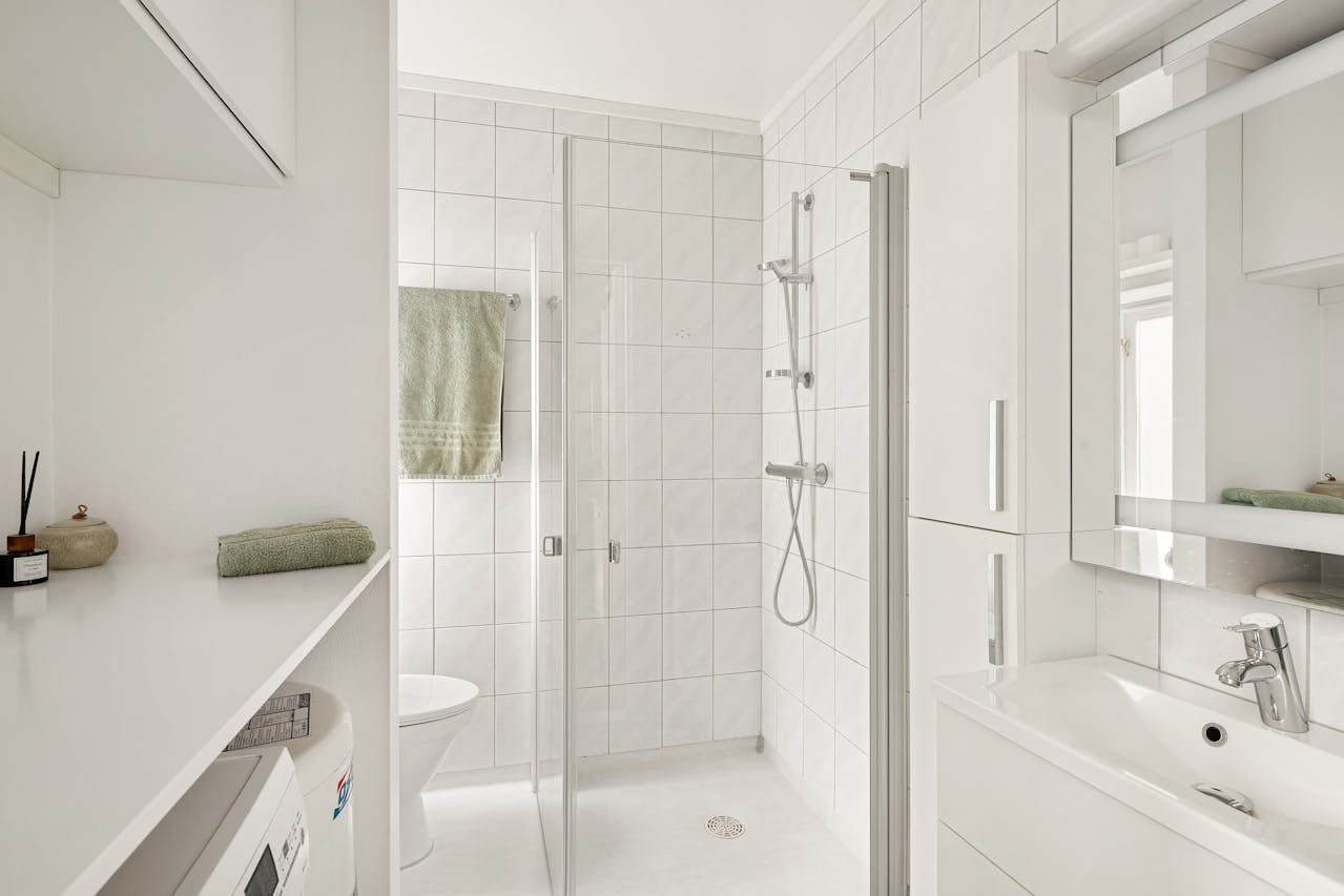 pris for bad i norge